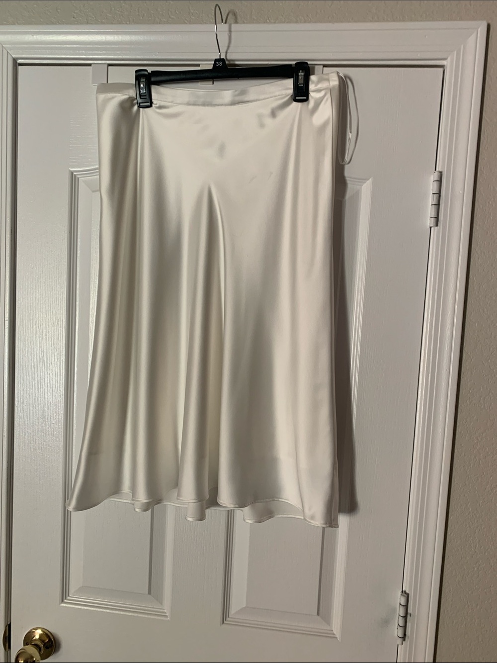 Gianni Bini Cream Satin A-Line Skirt
